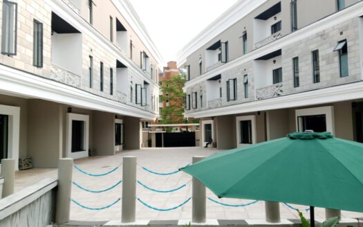 Exquisitely Luxury 4BR Townhouse with BQ @ Ikoyi