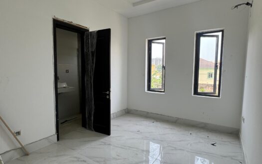 Exquisitely Luxury 4BR Townhouse with BQ @ Ikoyi