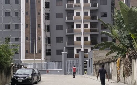 Luxury n seviced 2BR & 3BR Apartment with BQ in an Estate @ Ikate N15Mill