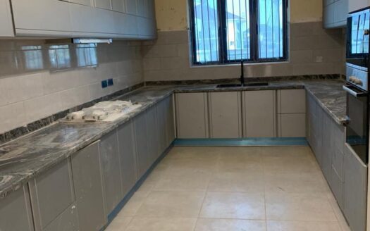 New 5BR Detached House with S.Pool, BQ at Royal Garden, Ajah