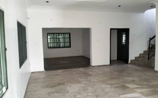 4BR DUPLEX wt BQ at Lekki Phase 1