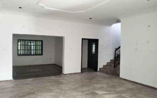 4BR DUPLEX wt BQ at Lekki Phase 1