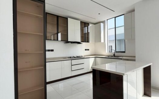 Luxury 2BR Apartment @ Oniru, Lekki N290Mill