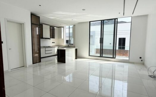 Luxury 2BR Apartment @ Oniru, Lekki N290Mill