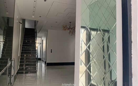 Luxury 5BR Detached House with S.Pool @ Sunshine Estate Sangotedo N350Mill