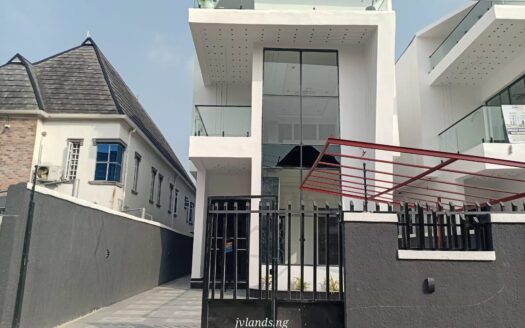 Luxury 5BR Detached House with S.Pool @ Sunshine Estate Sangotedo N350Mill